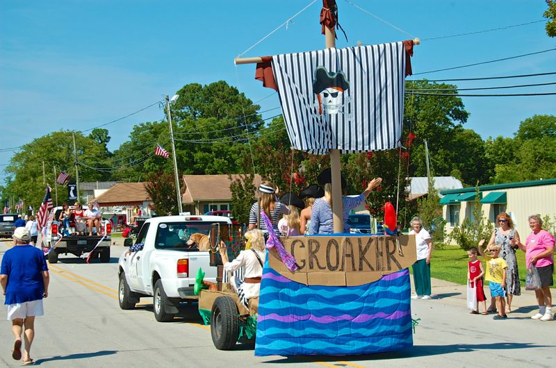 croakefest parade 2014