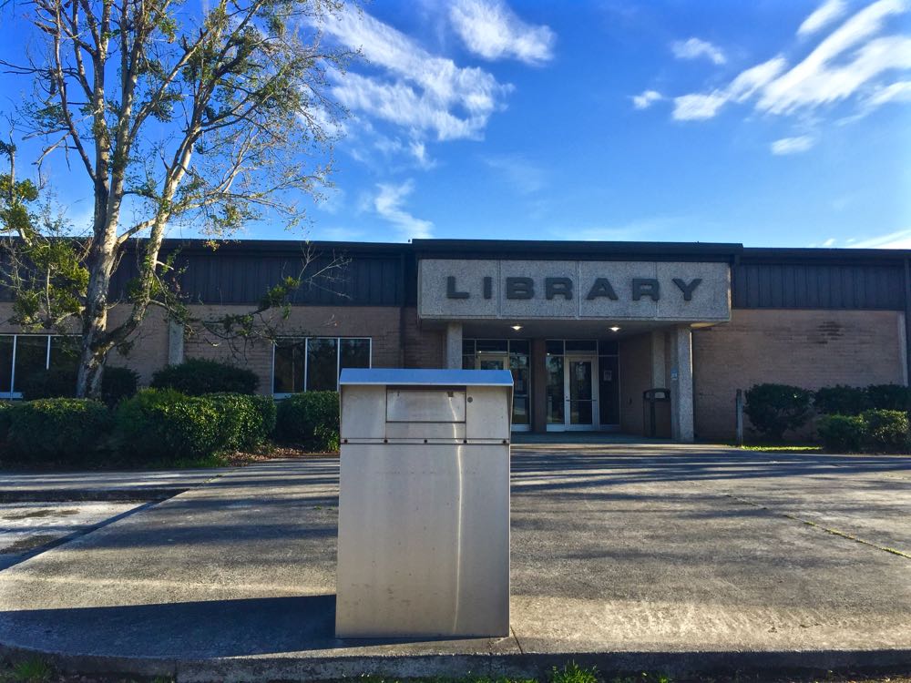 pamlico library  closed